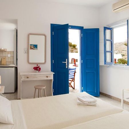 Folégandros Evgenia Rooms And Apartments מראה חיצוני תמונה