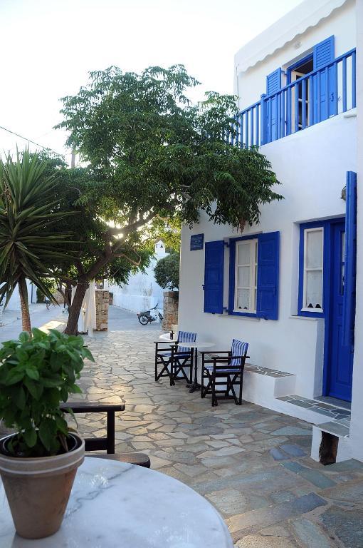 Folégandros Evgenia Rooms And Apartments מראה חיצוני תמונה