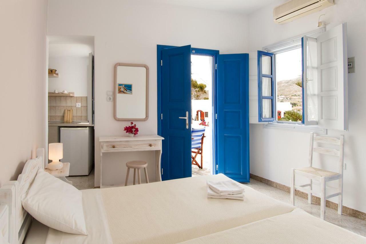 Folégandros Evgenia Rooms And Apartments מראה חיצוני תמונה